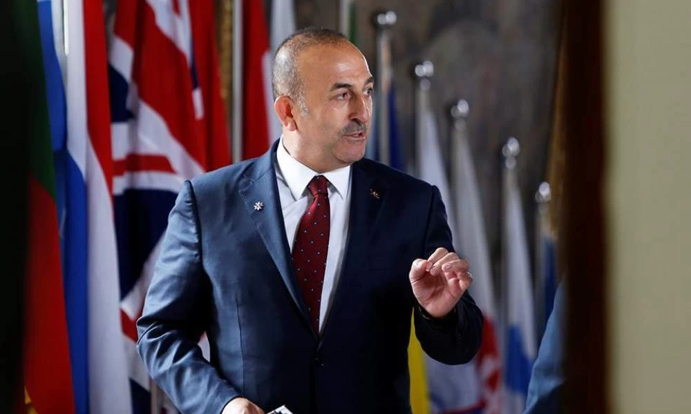 Ο Τσαβούσογλου "κουνά το δάκτυλο" στην ΕΕ!